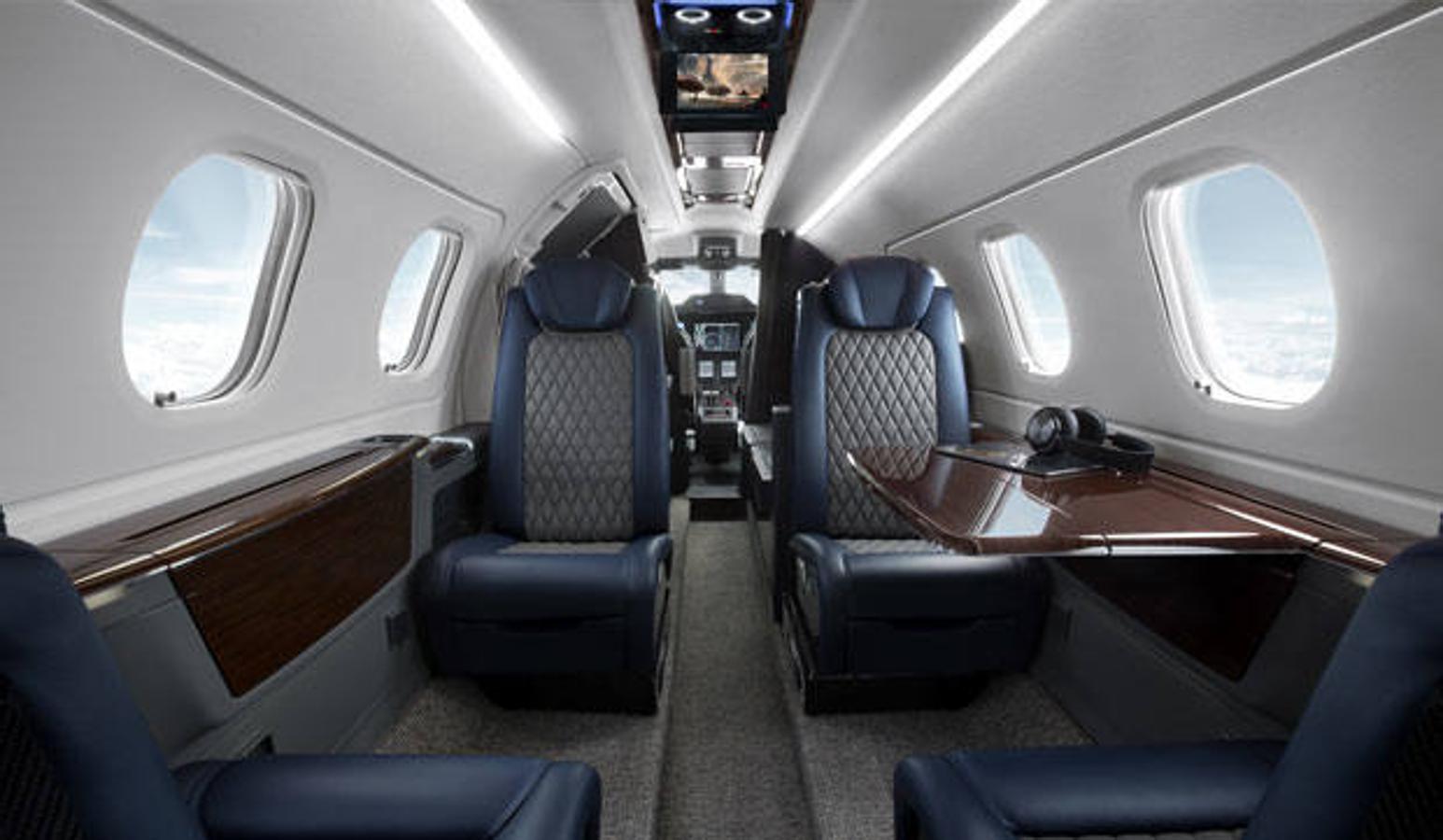 Phenom 300