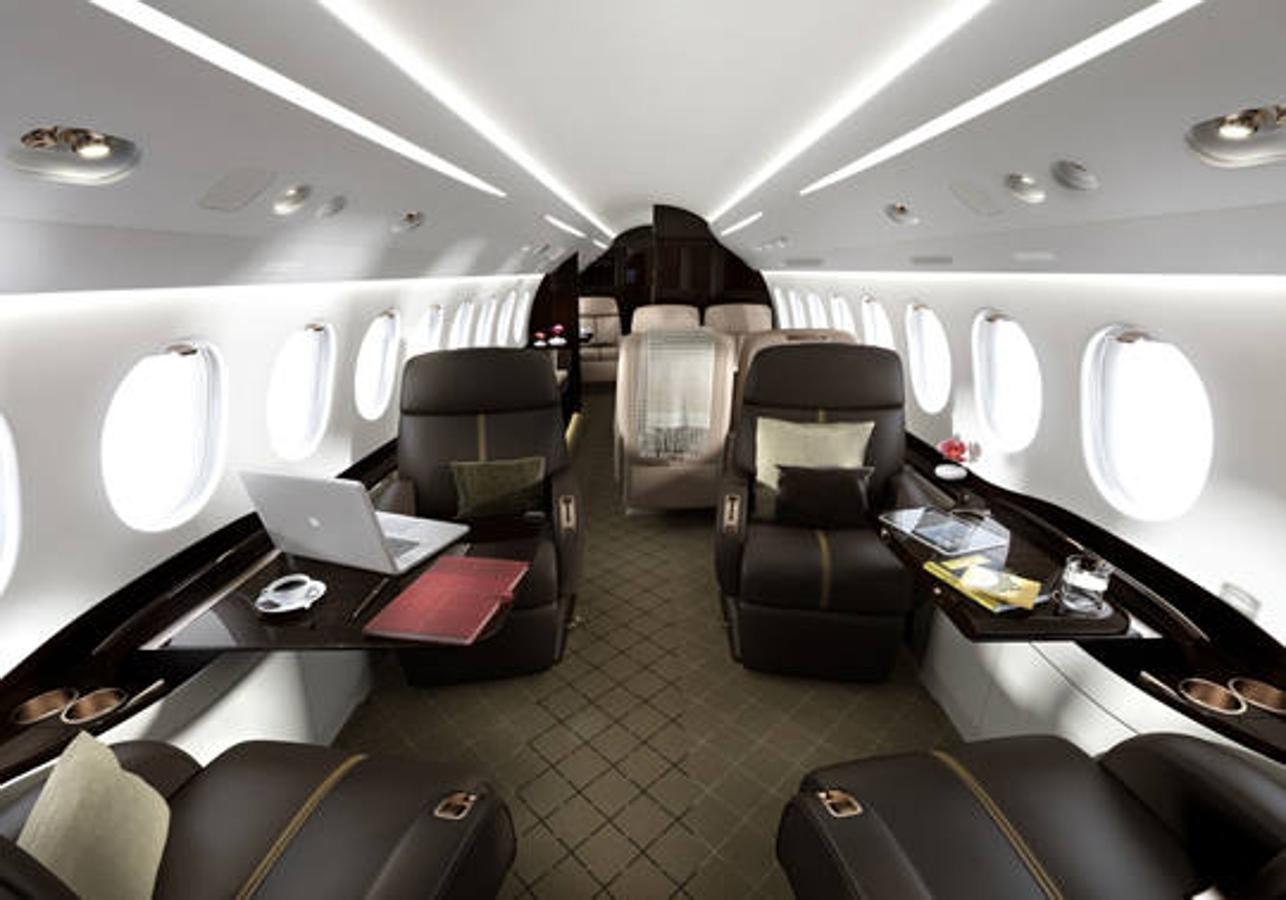 Falcon 2000S B14W