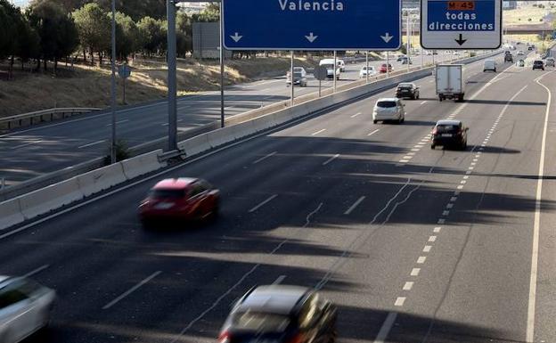 Retenciones y accidentes en las carreteras valencianas durante la operación salida de agosto