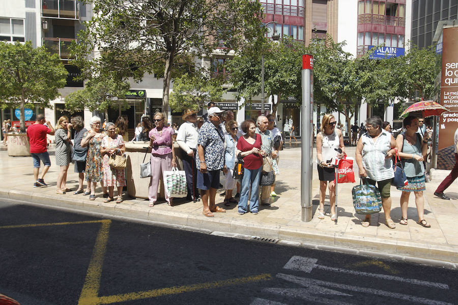 Fotos: Huelga de taxistas en Valencia - martes 31 de julio