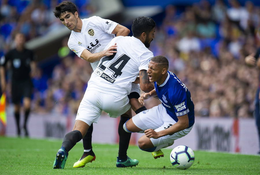 Estas son las imágenes que deja el amistoso en Goodison Park