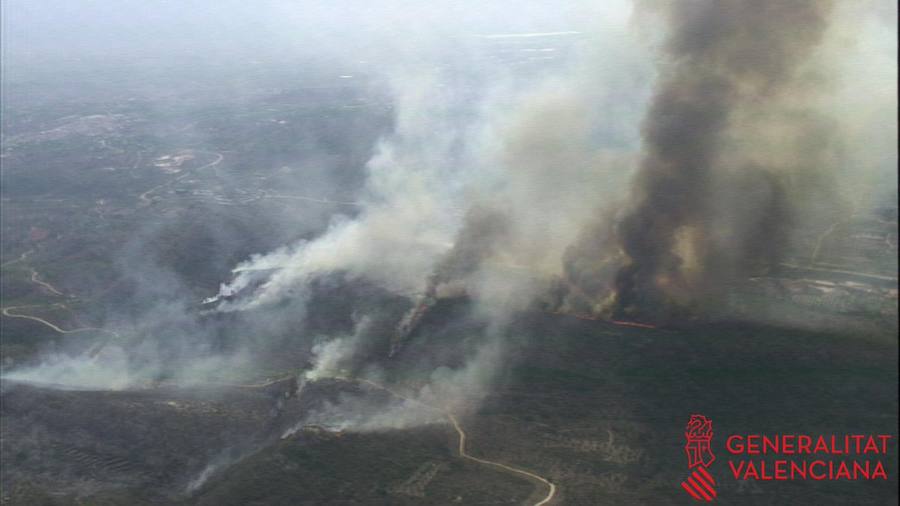 Incendio en Llutxent