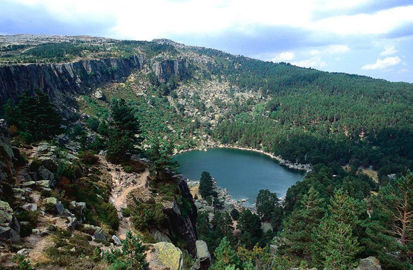 Laguna Negra, Soria: un hermoso rincón de los Picos de Urbión. 