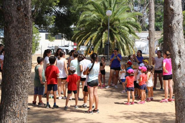 LAS ESCUELAS MUNICIPALES DE TORRENT, LLENAS