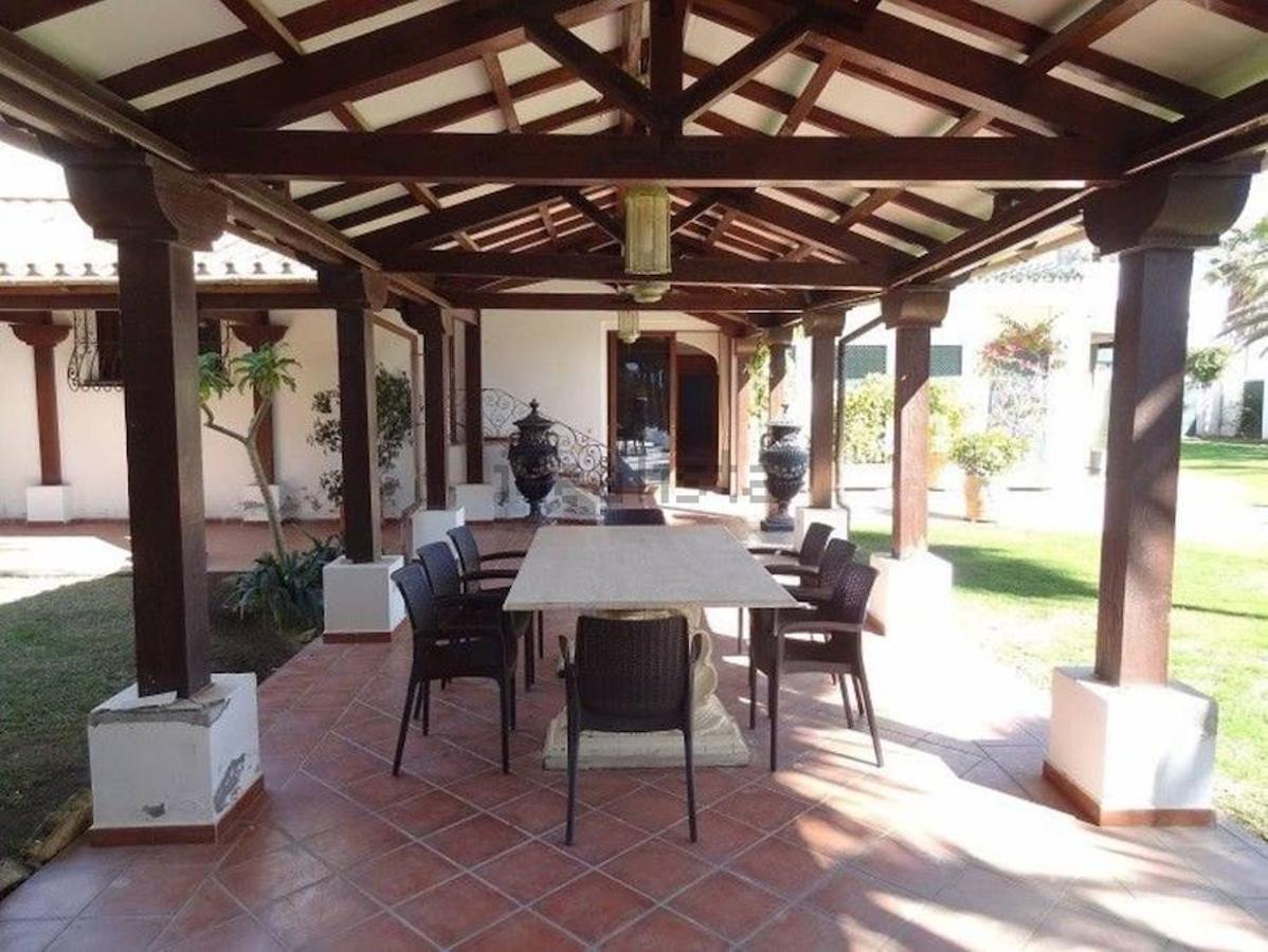 Casa en Sierra Blanca, (Marbella). Precio: 23.300.000 euros