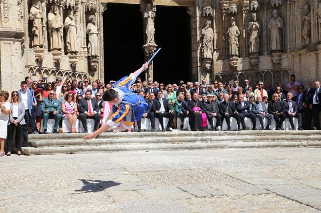 Danzas del Sexenni durante los actos festivos en Morella. 