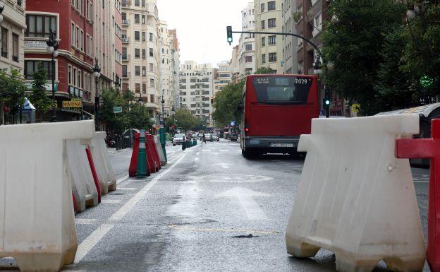 La circulación en doble sentido de la Avenida del Oeste.