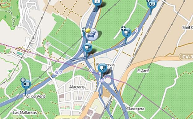 Un accidente en la A-7 causa tres kilómetros de retención