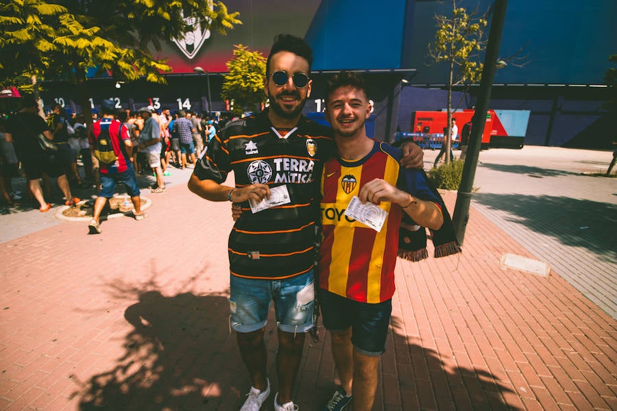 Fotos: Búscate en el Levante UD - Valencia CF de la jornada 3