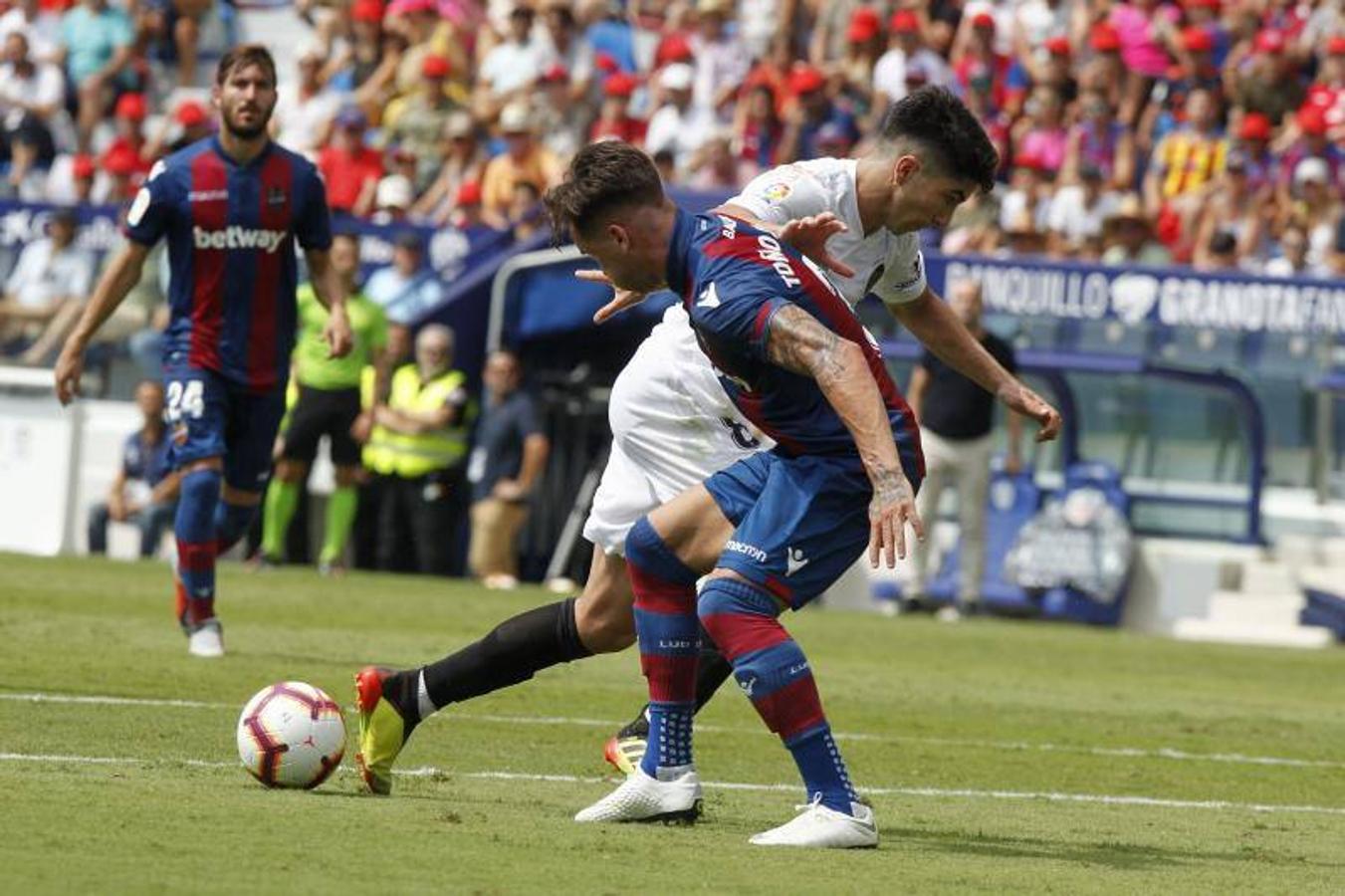 Fotos: Fotos del Levante UD - Valencia CF