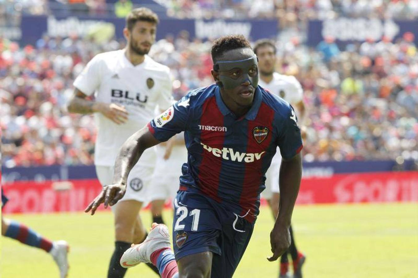 Fotos: Fotos del Levante UD - Valencia CF