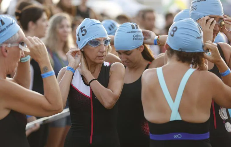 El recorrido abarca varias zonas de la capital. El circuito de natación discurre en las aguas de la dársena de la Marina de València. 