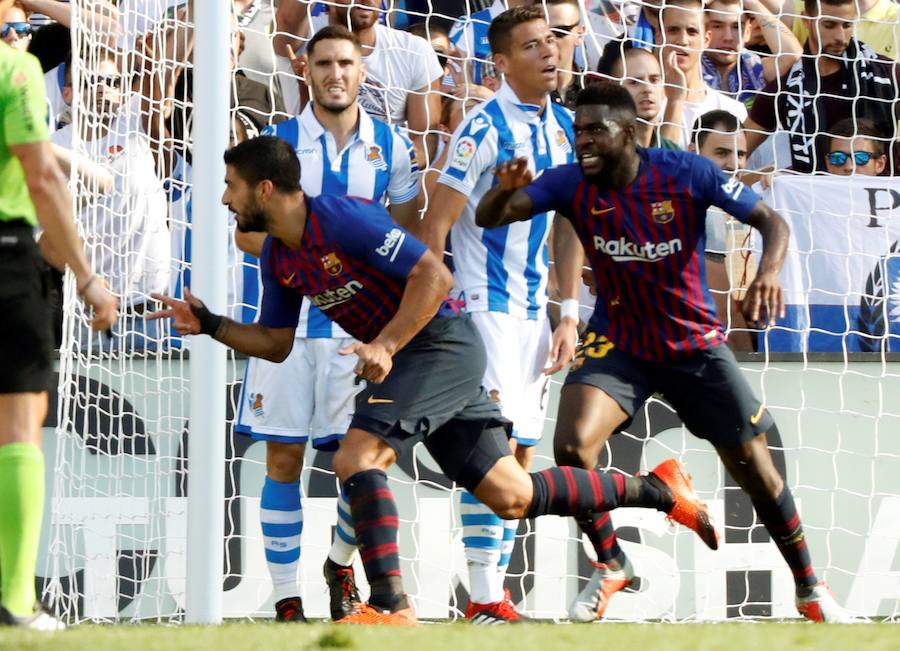 El conjunto azulgrana se llevó los tres puntos en Anoeta, tras un partido en el que la Real Sociedad comenzó adelantándose pero en el que el Barcelona se impuso gracias a los goles de Luis Suárez y Dembélé