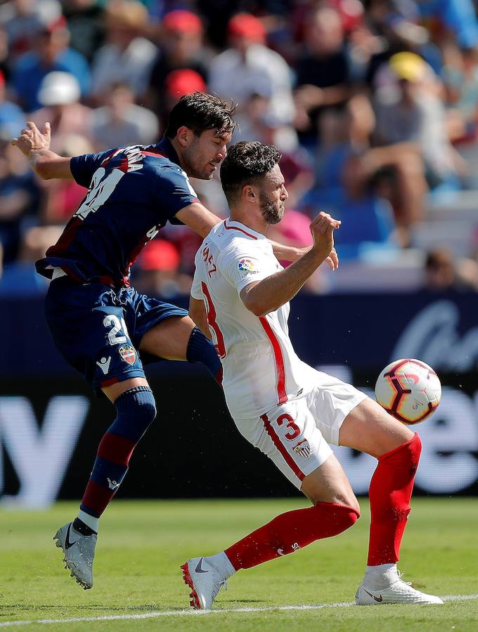 Fotos: Levante - Sevilla de la jornada 5 de LaLiga Santander