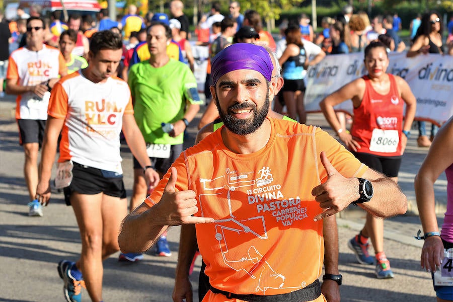 Fotos: Fotos de la 42 Volta a Peu als Barris de Sant Marcel.lí i Sant Isidre 2018