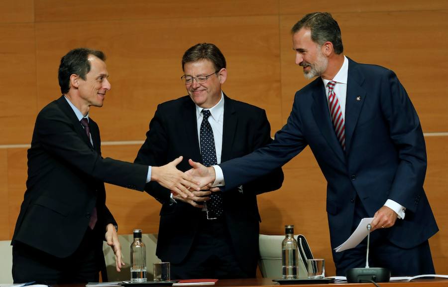 Fotos: Felipe VI preside la apertura del curso en la Universitat Politècnica de València