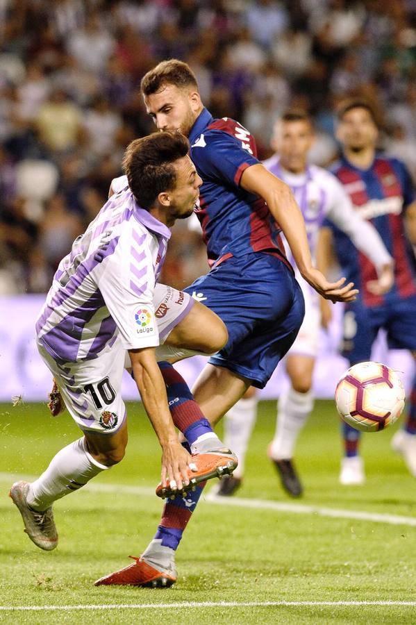 Fotos: Real Valladolid - Levante: las mejores imágenes del partido