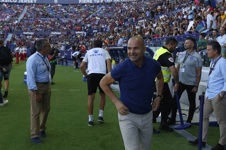 Estas son las mejores imágenes que deja el partido de la jornada 7 de la Liga ern el Ciutat de València