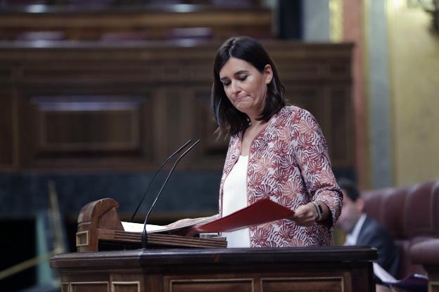 Carmen Montón, en el Congreso de los Diputados. 