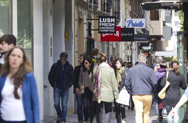 Calle Colón de Valencia, la vía más comercial de la ciudad según el estudio. 