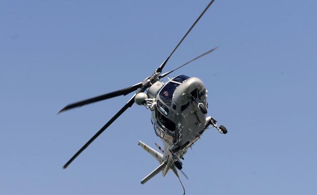 Un helicóptero de Emergencias de la Generalitat, en una imagen de archivo en Alicante.