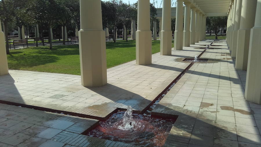 Fotos: El rescate del cauce junto al Palau de la Música se completa