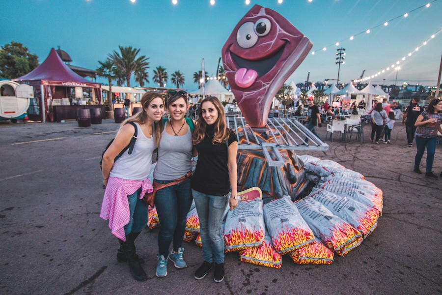 El mayor festival de carne, brasa y fiesta de España se celebra del 12 al 14 de octubre en La Marina Real de Valencia.