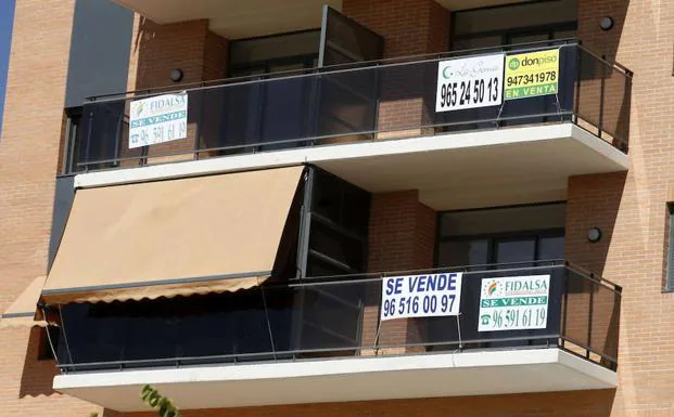 Detenidos los dueños de una inmobiliaria en Valencia por alquilar casas sin  consentimiento de los propietarios | Las Provincias