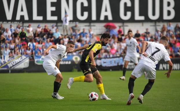 El Valencia CF asegura que el Hércules recibió más entradas de las pactadas y que en taquilla no vendió a sus aficionados por seguridad