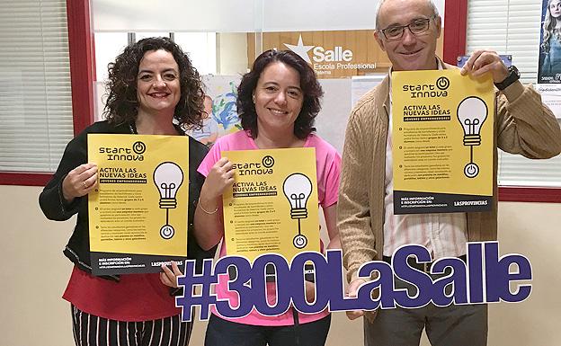 Purificación Santos, directora técnica de Secundaria; Carmen Rondan, profesora de Empresa; y José María Valero, director general de EP La Salle.