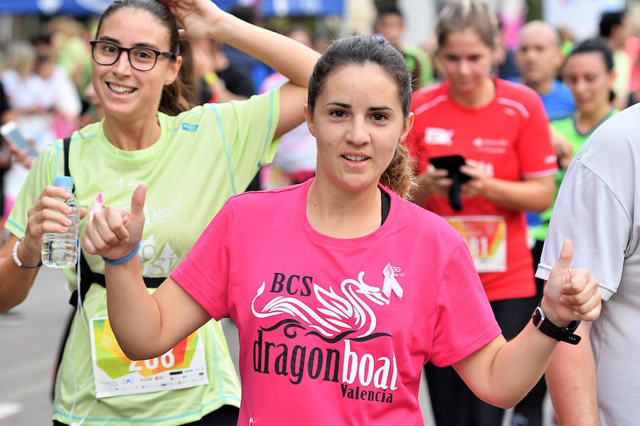 Un total de 10.049 personas han participado en 'Valencia contra el Cáncer' este 21 de octubre, una III edición de récord que ha logrado recaudar 50.245€ para luchar contra la enfermedad. En lo que llevamos de 2018, RunCáncer ya alcanza los 255.556€ de recaudación que se destinarán íntegramente a proyectos de investigación oncológica