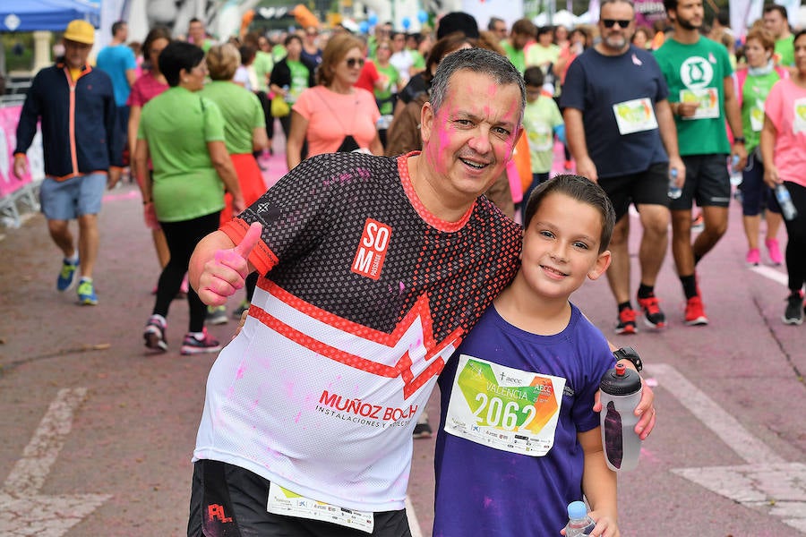 Un total de 10.049 personas han participado en 'Valencia contra el Cáncer' este 21 de octubre, una III edición de récord que ha logrado recaudar 50.245€ para luchar contra la enfermedad. En lo que llevamos de 2018, RunCáncer ya alcanza los 255.556€ de recaudación que se destinarán íntegramente a proyectos de investigación oncológica