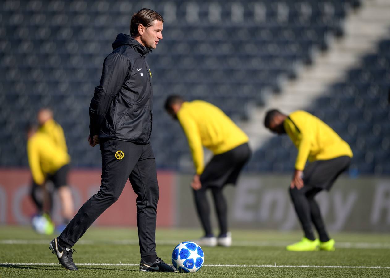 Entrenamientos y ruedas de prensa del Valencia CF y el Young Boys previos al partido de Champions League del martes 23 de octubre (18:55 h).