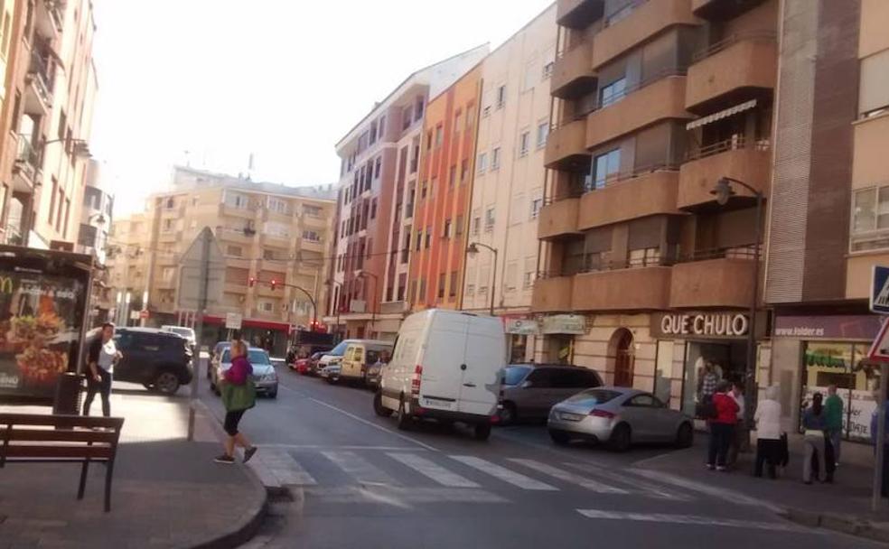 Calle Alaquàs, hoy escenario de incertidumbre tras la operación antiyihadista.