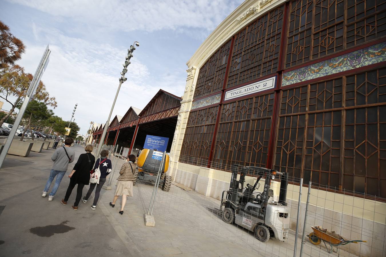 Fotos: Rehabilitación del Tinglado 2 del puerto de Valencia, en la Marina