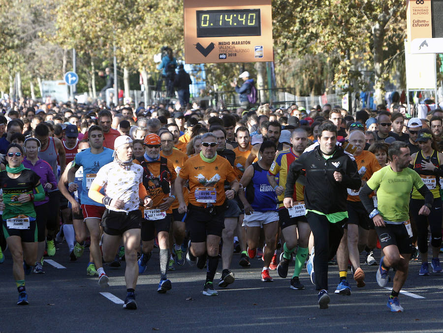 Más de 15.500 corredores participan en una prueba rapidísima que ya ostentaba el récord mundial femenino.