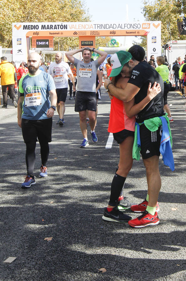 Más de 15.500 corredores participan en una prueba rapidísima que ya ostentaba el récord mundial femenino.