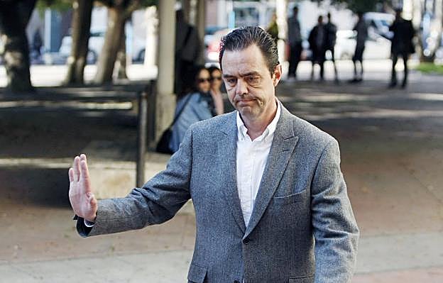 Miguel López, yerno del expresidente de la CAM. 
