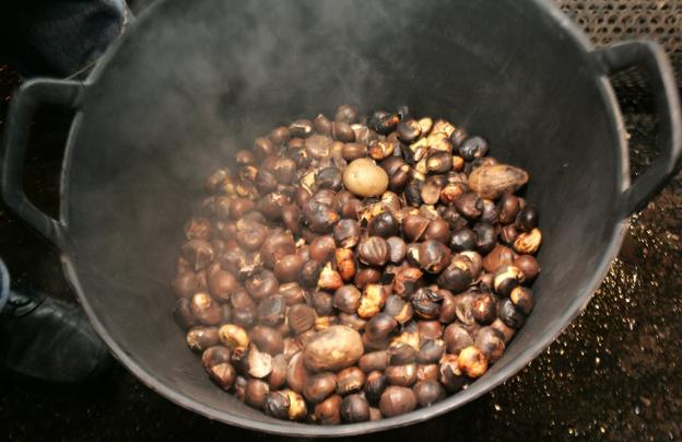 CASTAÑAS, BUÑUELOS  Y OTROS SANTOS