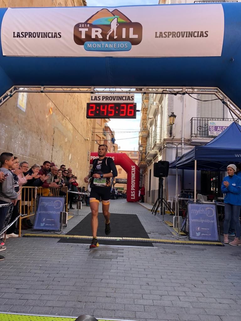 La carrera de 30 kilómetros del Trail de Montanejos ha tenido lugar el domingo 4 de noviembre