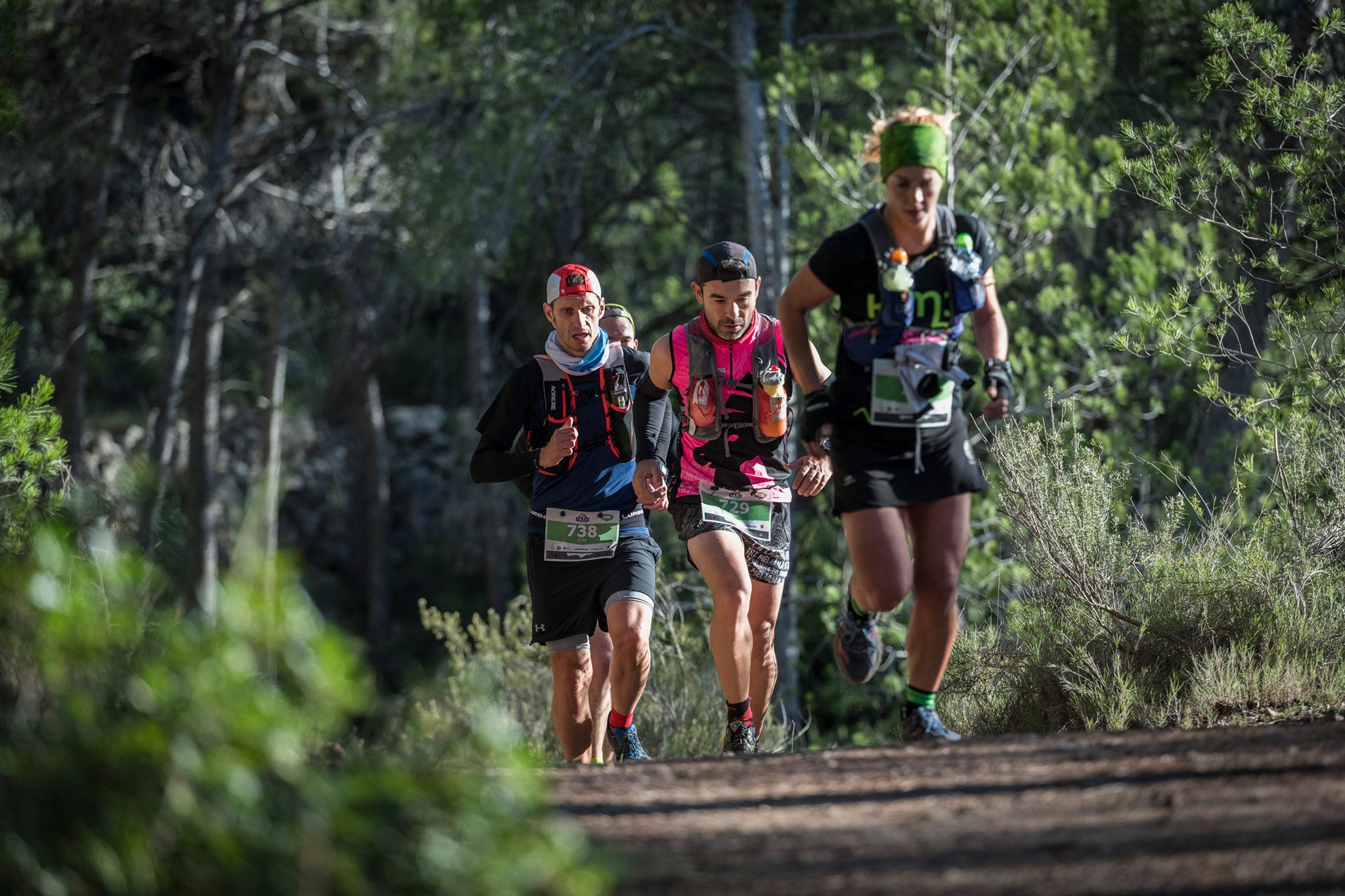 Galería de fotos de la carrera de treinta kilómetros celebrada el domingo 4 de noviembre en el Trail de Montanejos.