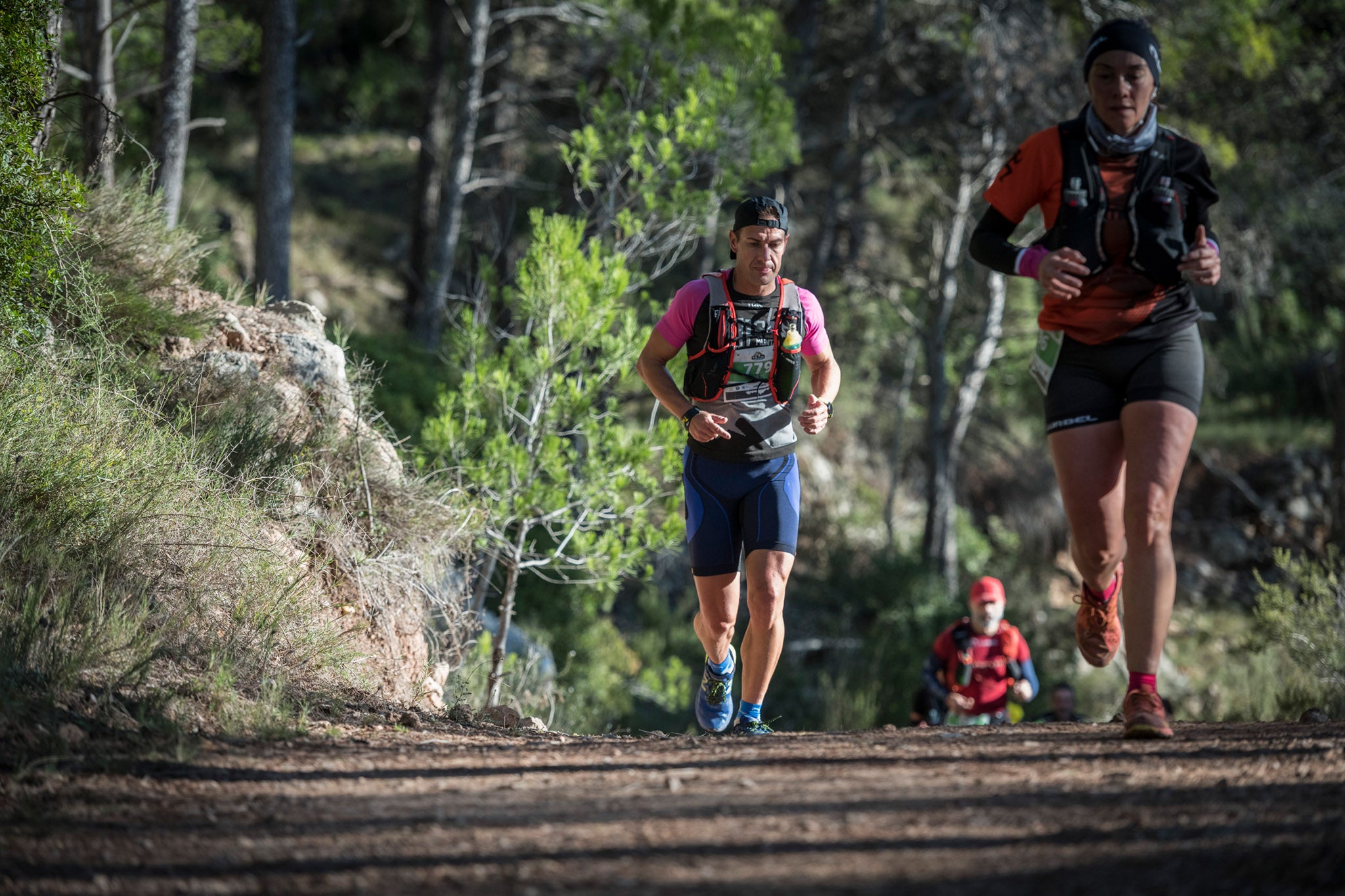 Galería de fotos de la carrera de treinta kilómetros celebrada el domingo 4 de noviembre en el Trail de Montanejos.