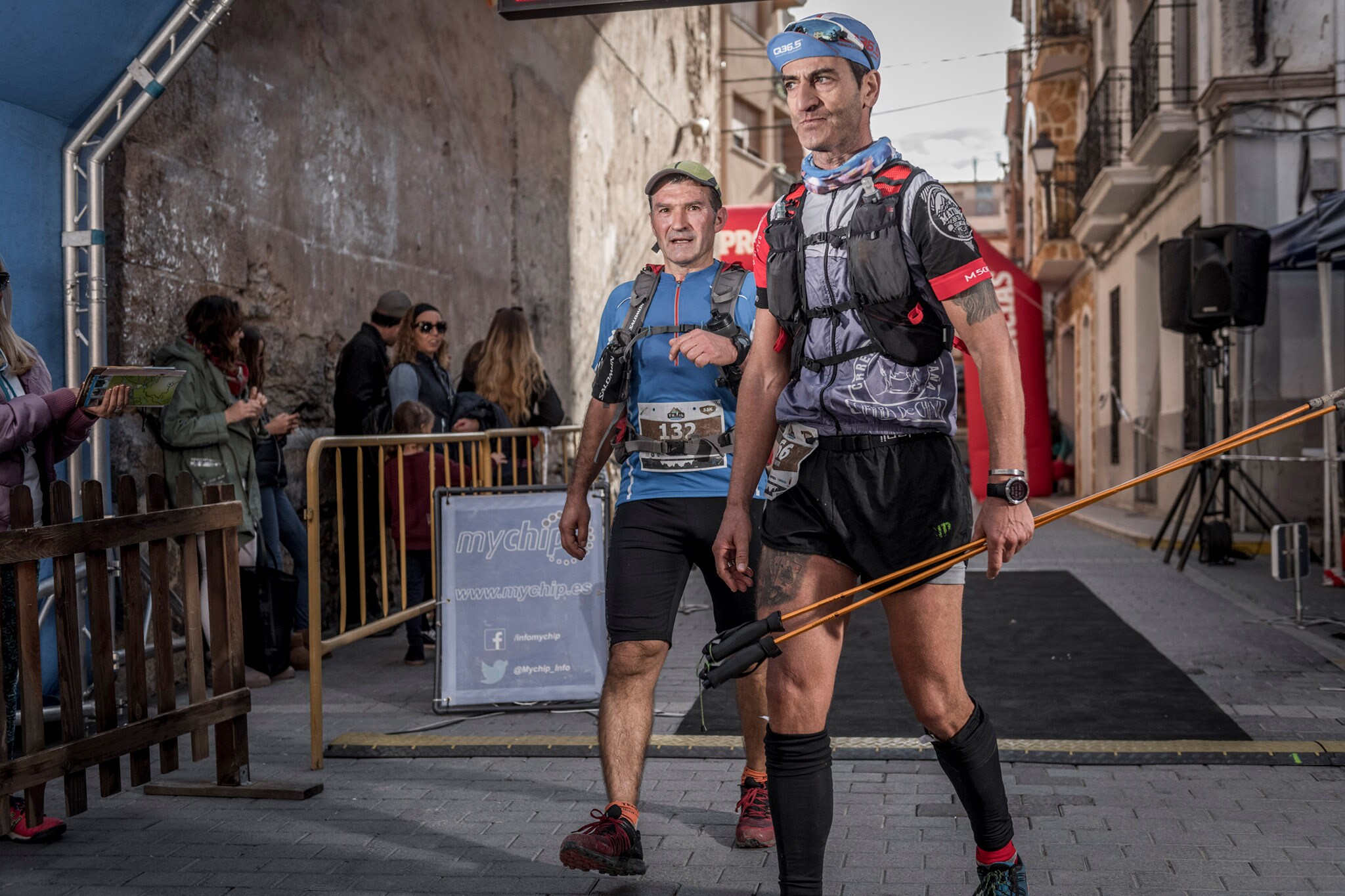 Galería de fotos de la llegada a meta de la carrera de 55 kilómetros del Trail de Montanejos 2018 