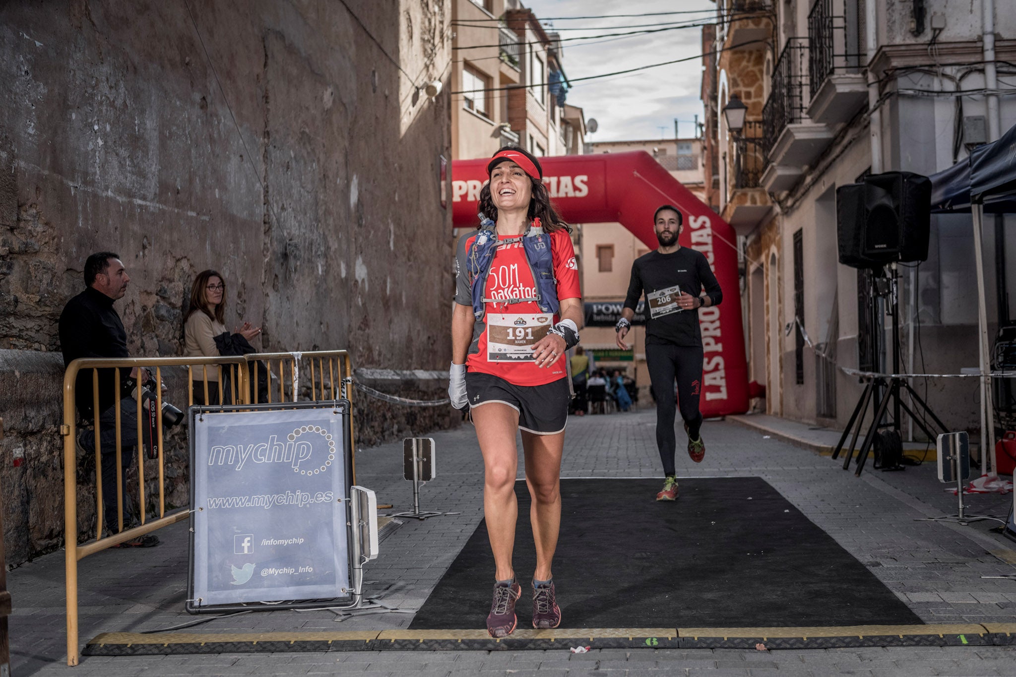 Galería de fotos de la llegada a meta de la carrera de 55 kilómetros del Trail de Montanejos 2018 