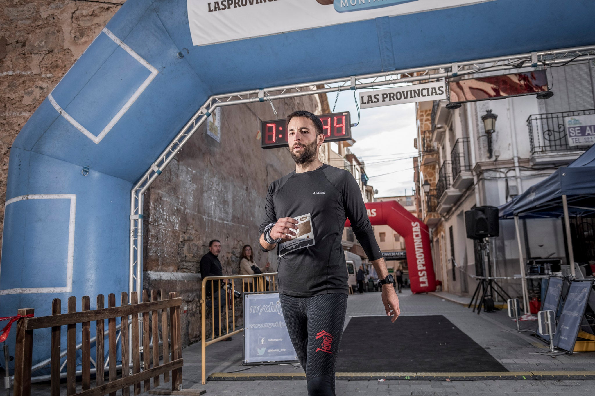 Galería de fotos de la llegada a meta de la carrera de 55 kilómetros del Trail de Montanejos 2018 