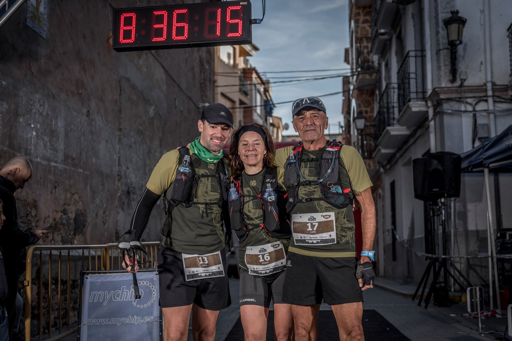 Galería de fotos de la llegada a meta de la carrera de 55 kilómetros del Trail de Montanejos 2018 