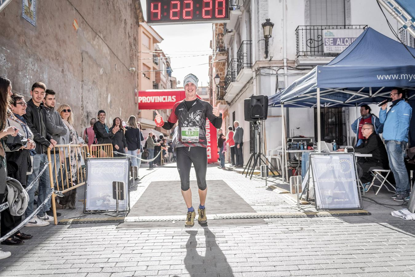 Galería de fotos de la llegada a meta de la carrera de 30 kilómetros del Trail de Montanejos 2018