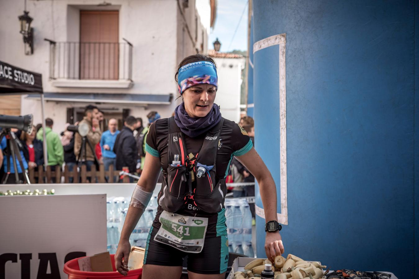 Galería de fotos de la llegada a meta de la carrera de 30 kilómetros del Trail de Montanejos 2018