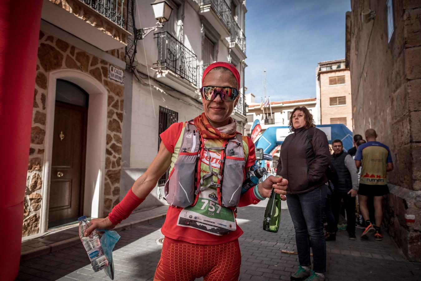 Galería de fotos de la llegada a meta de la carrera de 30 kilómetros del Trail de Montanejos 2018