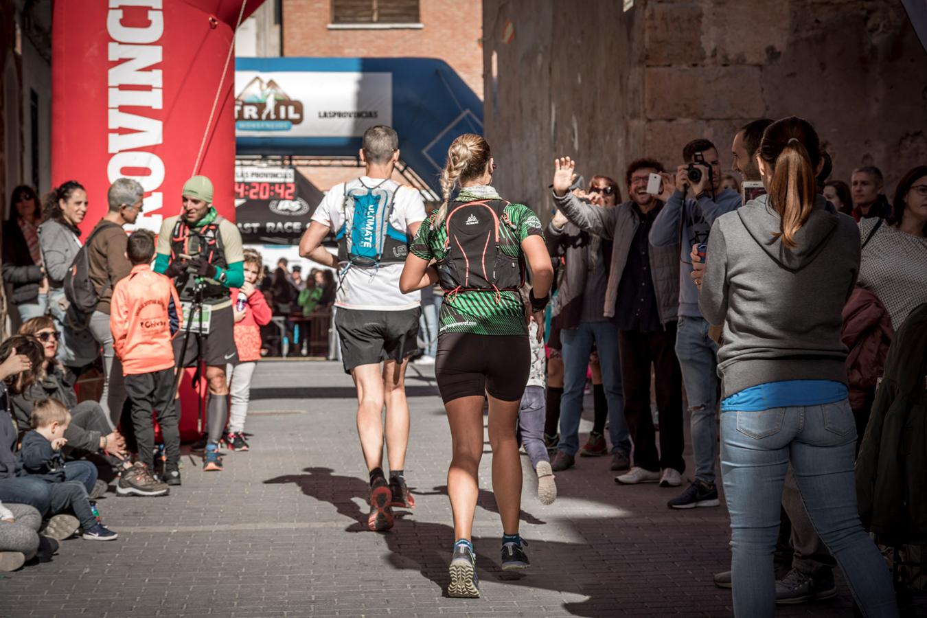 Galería de fotos de la llegada a meta de la carrera de 30 kilómetros del Trail de Montanejos 2018